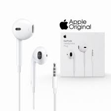 Apple EarPods with Lightning Connector - White