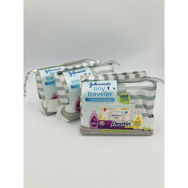 Johnson's Tiny Traveler Baby Gift Set, Baby Bath and Skin Care Essentials, TSA-Compliant, 5 Items